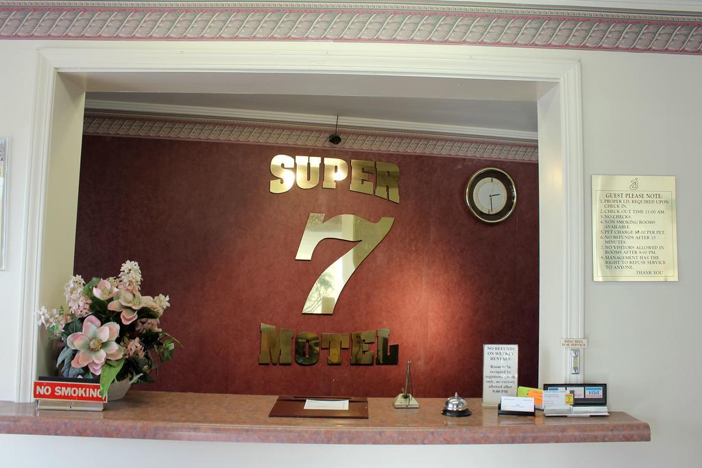 קולומביה Super 7 Motel מראה חיצוני תמונה