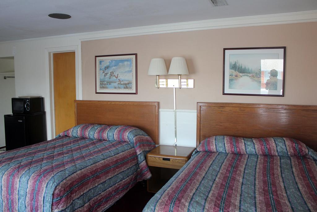 קולומביה Super 7 Motel מראה חיצוני תמונה